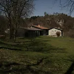Historic House Close To بيت للعطل *